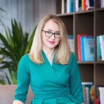 Viktorija Pirstele, Girteka